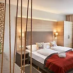 Hotel apartamentowy Alpenhaus Katschberg 1640 Inkl Lungau Card 4*